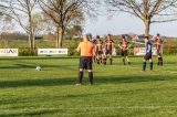 Cursusverenigingsscheidsrechter (dag 3) en oefenduel S.K.N.W.K. JO19/17-1 - M.Z.C. '11 JO17-1 (8/27)